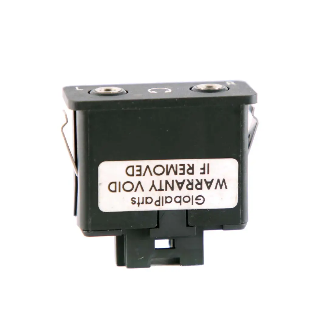 Gniazdo Załącze Audio Aux Podwójne do BMW X5 X6 E60 E61 E70 E71 o numerze 6930562 BMW X5 X6 E60 E61 E70 E71 Gniazdo Załącze Audio Aux Podwójne - SKU 6930562 - Numer Części 6930562