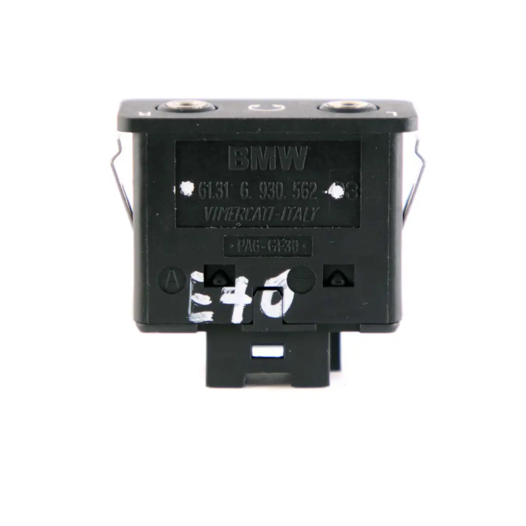 Prise Audio Double E60 E61 E70 E71 pour BMW X5 X6 à propos du numéro de pièce 6930562 BMW X5 X6 Prise Audio Double E60 E61 E70 E71 - SKU 6930562 - Numéro de pièce 6930562