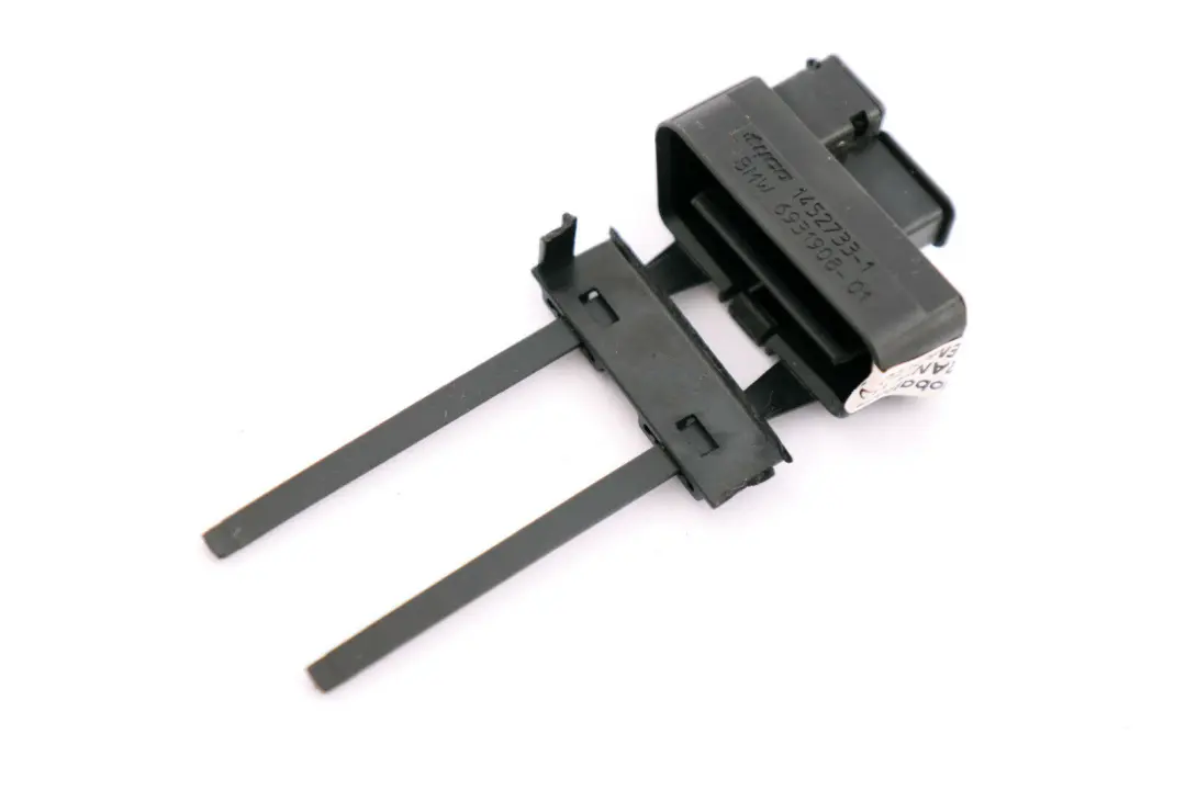 BMW 5 6 Series E60 E87 E90 R56 R60 Diagnosis Connector Plug Wiring - SKU 6931908 - Part number 6931908