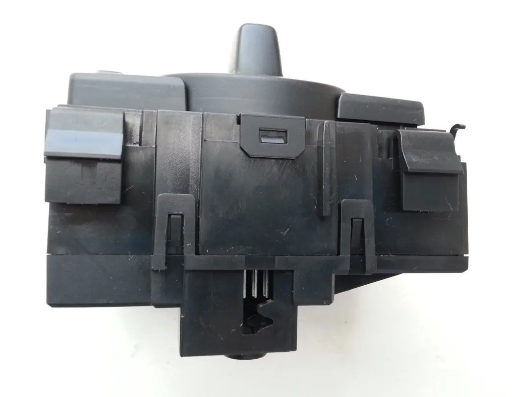 Headlight Control Element Light Switch to BMW 1 3 X1 E81 E84 E87 E90 with Part number 61316932795 BMW 1 3 X1 E81 E84 E87 E90 Headlight Control Element Light Switch - SKU 6932795 - Part number 61316932795