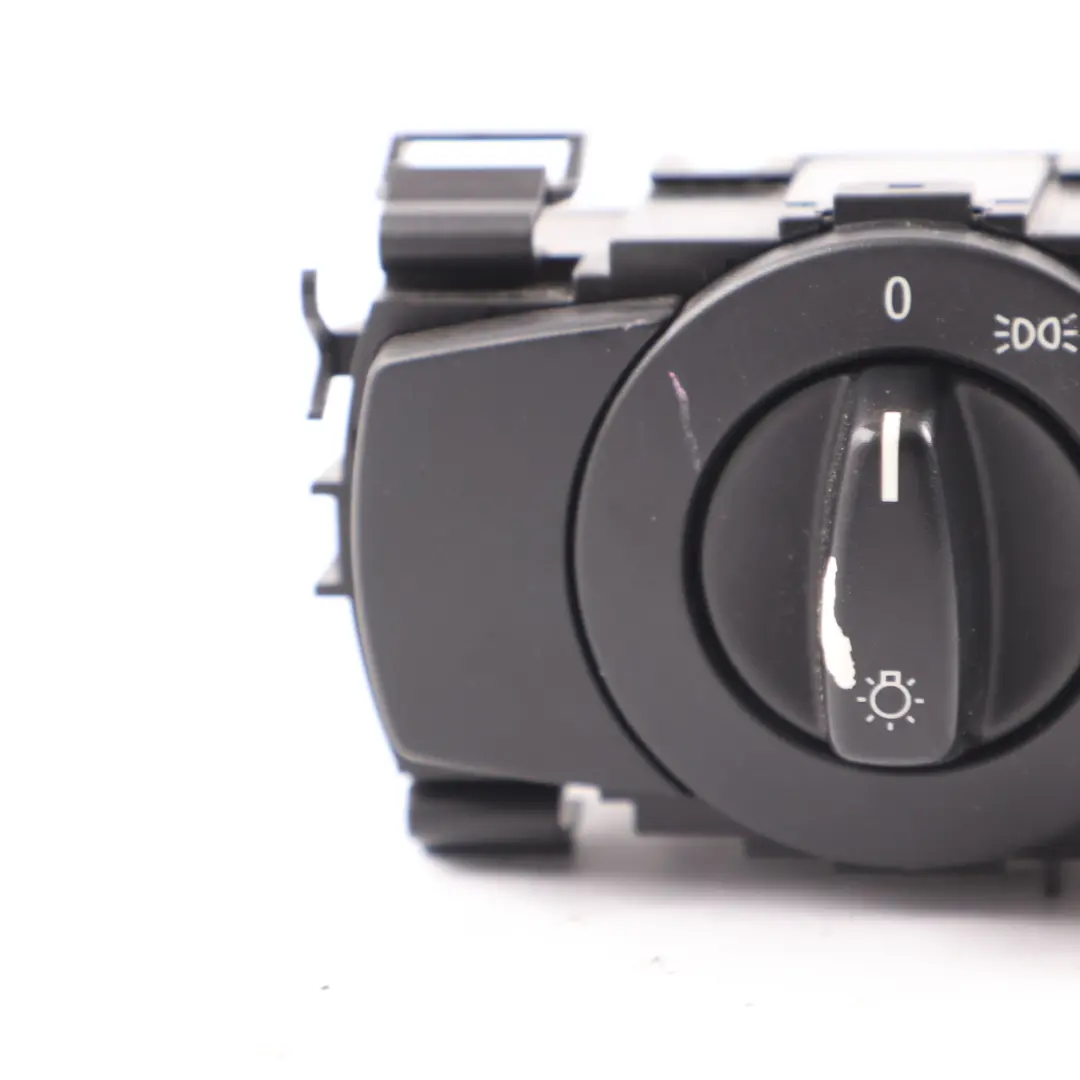 Headlight Switch BMW E81 E87 E90 E91 Xenon Control Element Light Unit to with Part number 6932798 Headlight Switch BMW E81 E87 E90 E91 Xenon Control Element Light Unit - SKU 6932798-1 - Part number 6932798