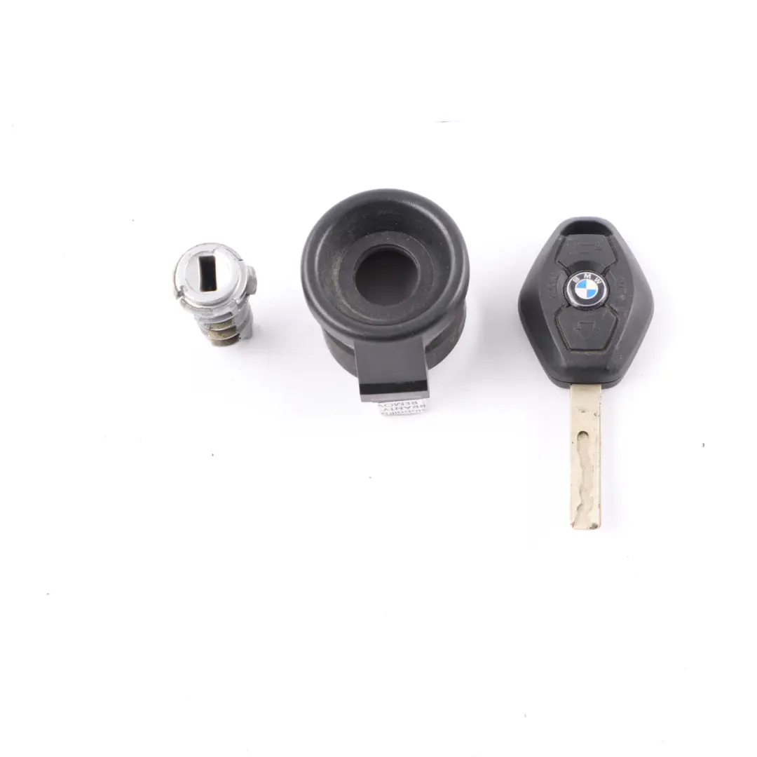 Radio Remote Alarm Key Fob Button Ignition Switch 868 MHZ to BMW E60 E61 with Part number 6933008 BMW E60 E61 Radio Remote Alarm Key Fob Button Ignition Switch 868 MHZ - SKU 6933008 - Part number 6933008