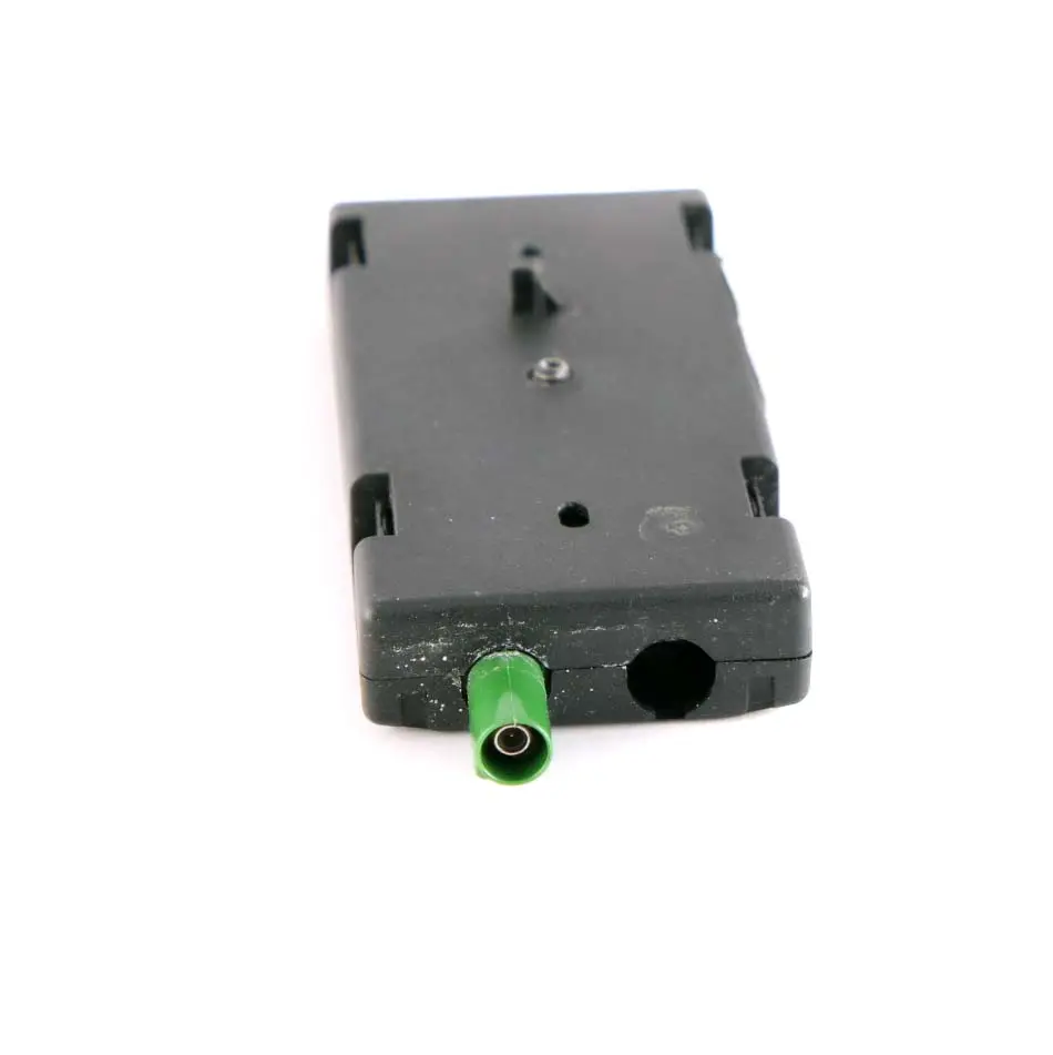 Antenna TV System Amplifier Control Unit to BMW X5 E91 E70 with Part number 6933327 BMW X5 E91 E70 Antenna TV System Amplifier Control Unit - SKU 6933327 - Part number 6933327