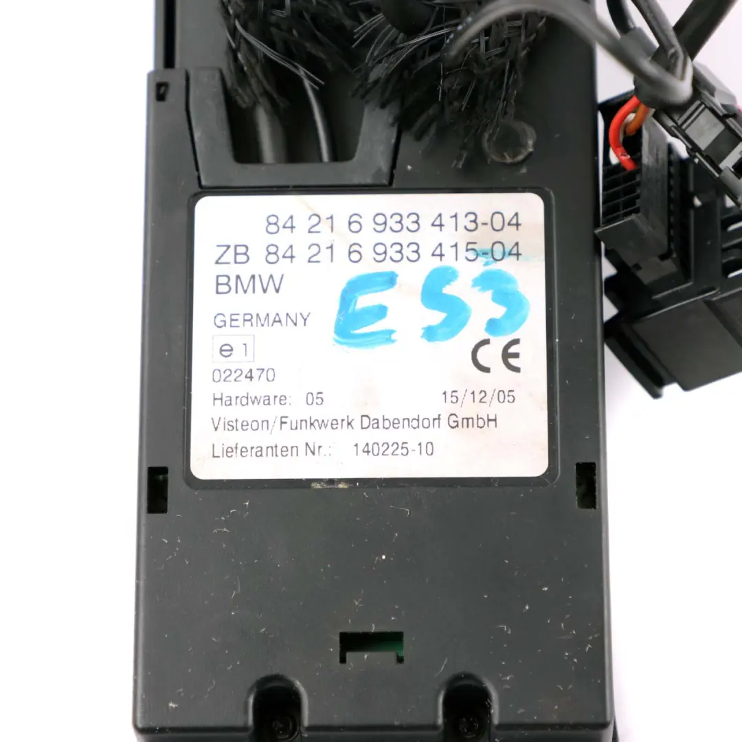 Eject Box Mobile Telephone Holder 6933413 to BMW 3 5 X5 Series E39 E46 E53 with Part number 6933415 BMW 3 5 X5 Series E39 E46 E53 Eject Box Mobile Telephone Holder 6933413 - SKU 6933415 - Part number 6933415