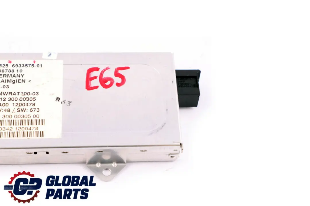 Diversity Antenna Tuner Amplifier to BMW 7 Series E65 E66 with Part number 6976779 BMW 7 Series E65 E66 Diversity Antenna Tuner Amplifier - SKU 6933575 - Part number 6976779