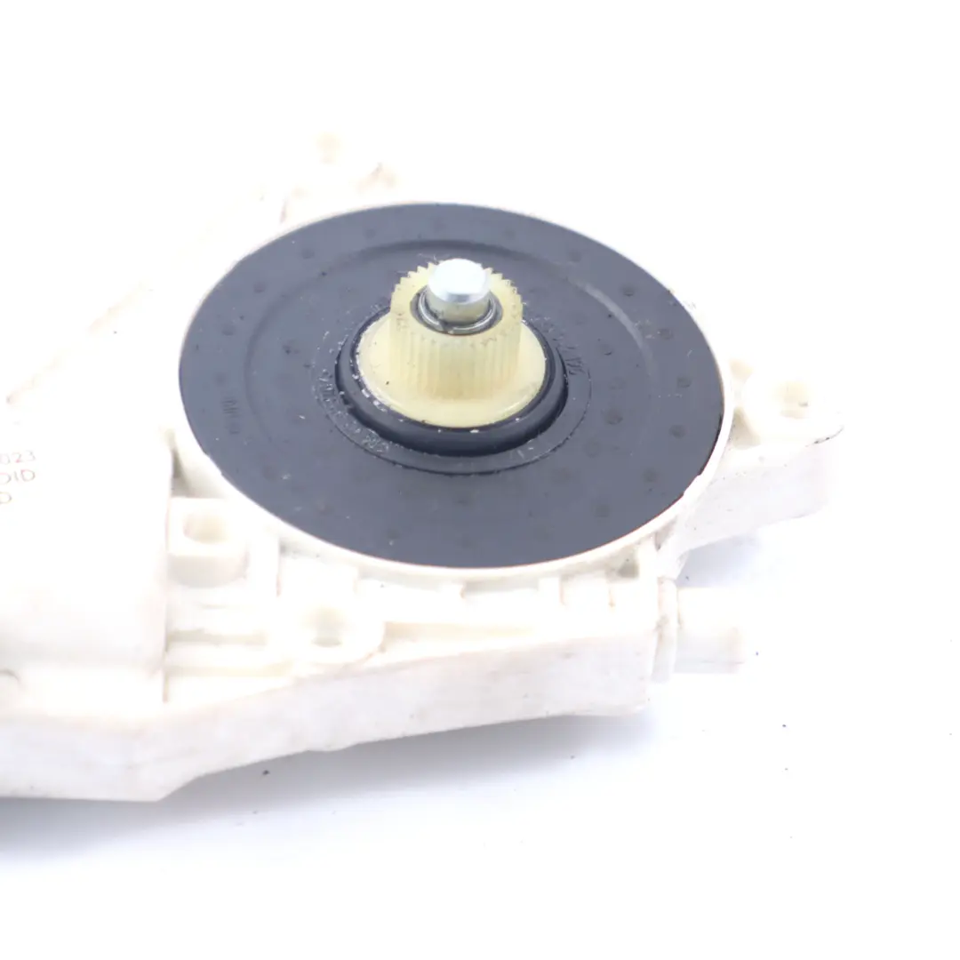 lève vitre cabriolet moteur arrière gauche pour Mini R52 R57 à propos du numéro de pièce 6934299 Mini R52 R57 lève vitre cabriolet moteur arrière gauche - SKU 6934299 - Numéro de pièce 6934299