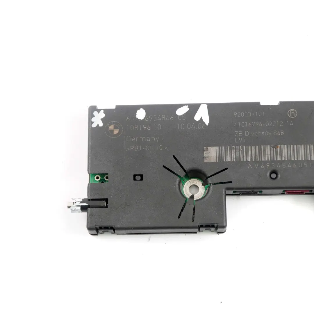 Antennenverstärker Steuergerät Diversity 868 MHZ für BMW 3 er E91 E91N LCI mit Teilenummer 6934846 BMW 3 er E91 E91N LCI Antennenverstärker Steuergerät Diversity 868 MHZ - SKU 6934846-1 - Teilenummer 6934846