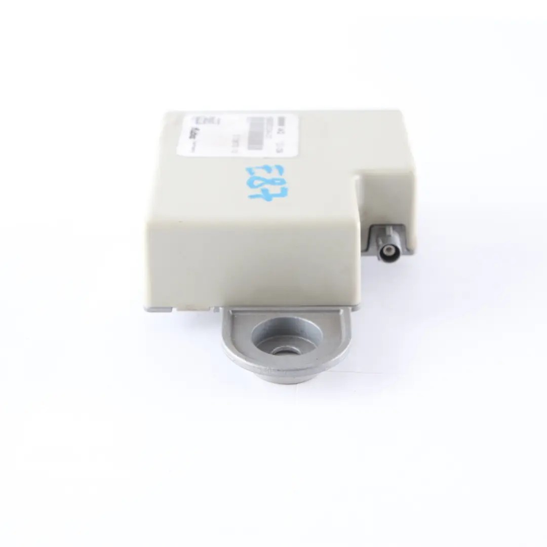 Antenna Back Up Control Unit to BMW E60 X5 E70 X3 E83 E90 E92 F01 F10 F11 with Part number 6935024 BMW E60 X5 E70 X3 E83 E90 E92 F01 F10 F11 Antenna Back Up Control Unit - SKU 6935024 - Part number 6935024