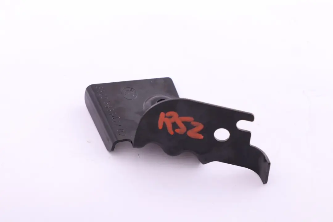 Uchwyt Mocowanie Syreny Alarmu do MINI R52 o numerze 6935427 MINI R52 Uchwyt Mocowanie Syreny Alarmu - SKU 6935427 - Numer Części 6935427