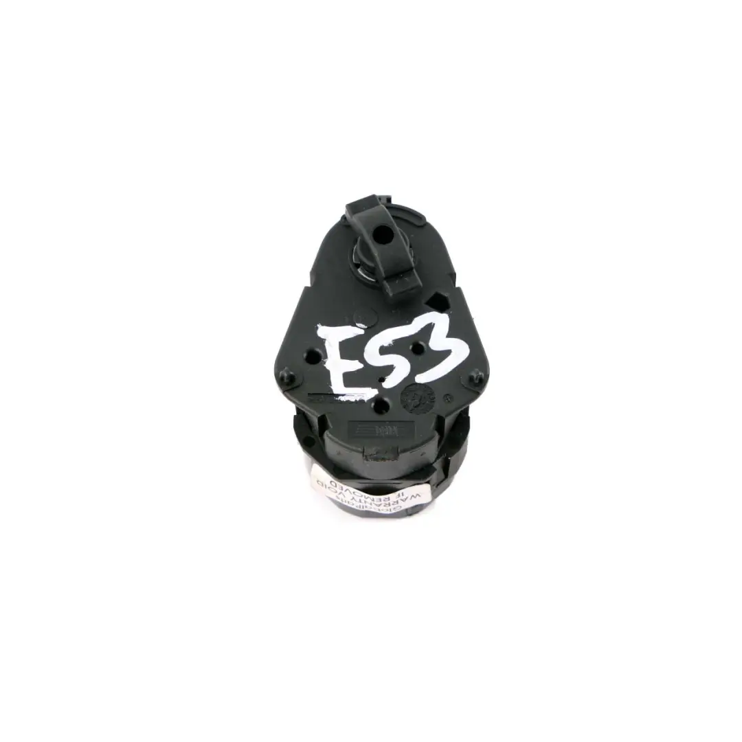 Heater Actuator Foot Room Flap Control Heat Solenoid to BMW 5 X5 Series E39 E53 with Part number 6935440 BMW 5 X5 Series E39 E53 Heater Actuator Foot Room Flap Control Heat Solenoid - SKU 6935440 - Part number 6935440