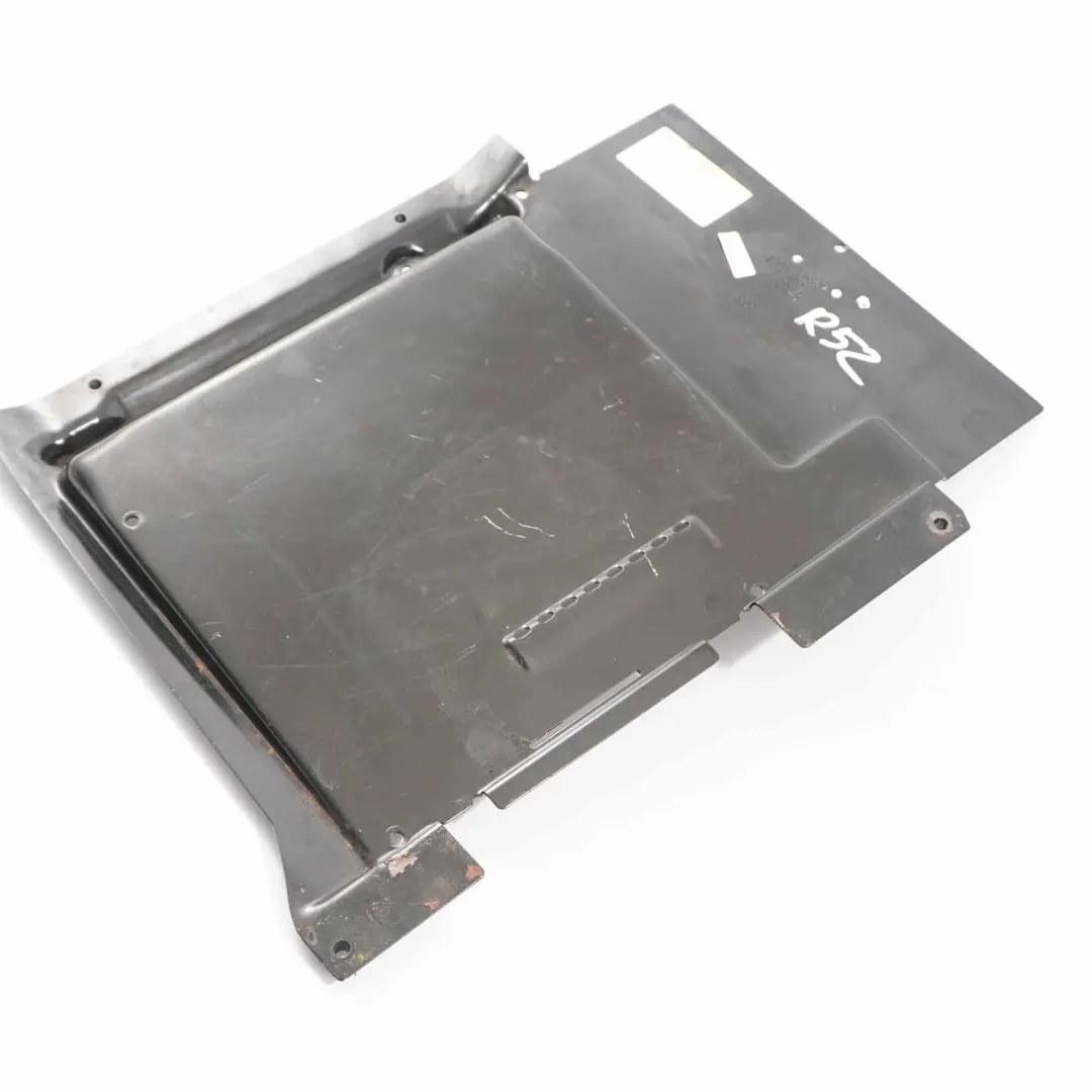 Copertura del computer di navigazione per Mini R52 Cabrio con numero di parte 6935445 Mini R52 Cabrio Copertura del computer di navigazione - SKU 6935445 - Numero di parte 6935445