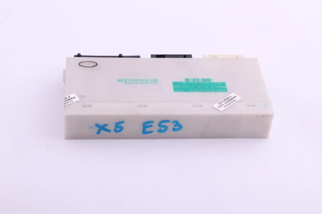 Basic Body Control Module Unit GM3 6135 to BMW E53 with Part number 6935890 BMW E53 Basic Body Control Module Unit GM3 6135 - SKU 6935890 - Part number 6935890