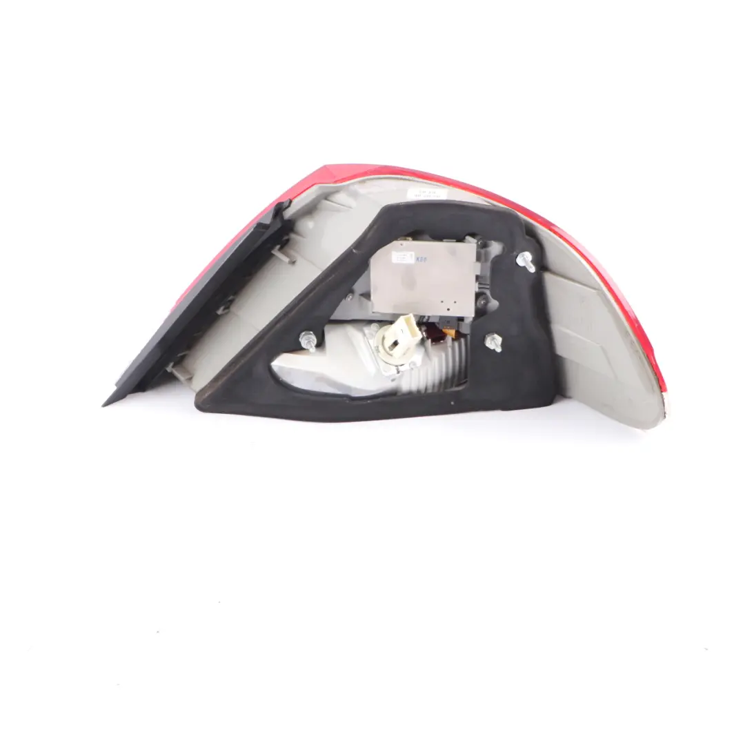 Luz Trasera En El Panel Lateral Blanco Izquierdo para BMW E65 E66 E67 con número de pieza 6937235 BMW E65 E66 E67 Luz Trasera En El Panel Lateral Blanco Izquierdo - SKU 6937235-1 - Número de pieza 6937235