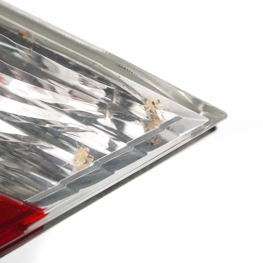 Luce Posteriore Nel Pannello Laterale Lampada Bianca Destra per BMW E65 E66 con numero di parte 6937236 BMW E65 E66 Luce Posteriore Nel Pannello Laterale Lampada Bianca Destra - SKU 6937236-1 - Numero di parte 6937236