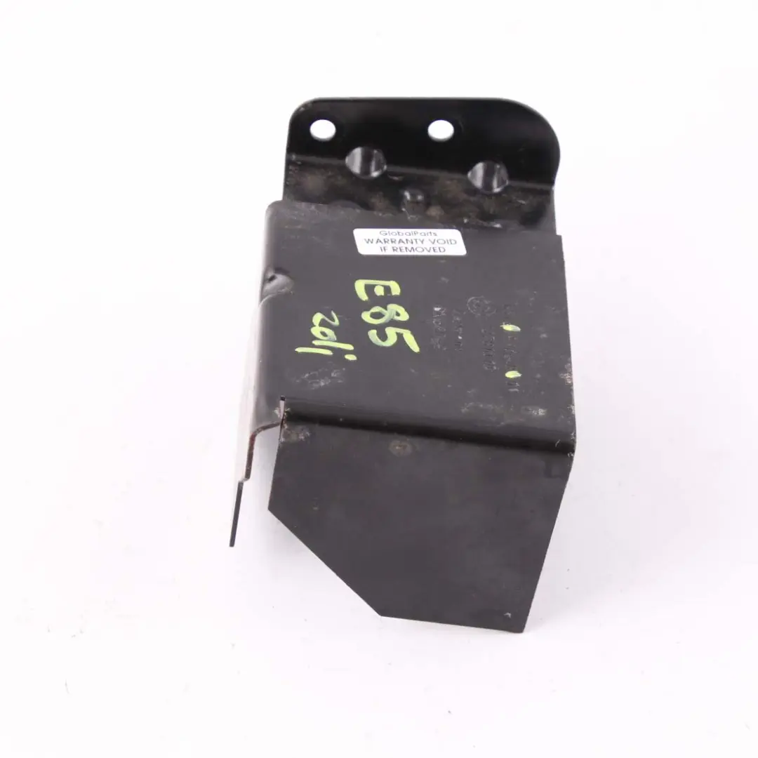 Staffa Supporto Montaggio Sirena Allarme per BMW Z4 E85 E86 con numero di parte 6937448 BMW Z4 E85 E86 Staffa Supporto Montaggio Sirena Allarme - SKU 6937448 - Numero di parte 6937448