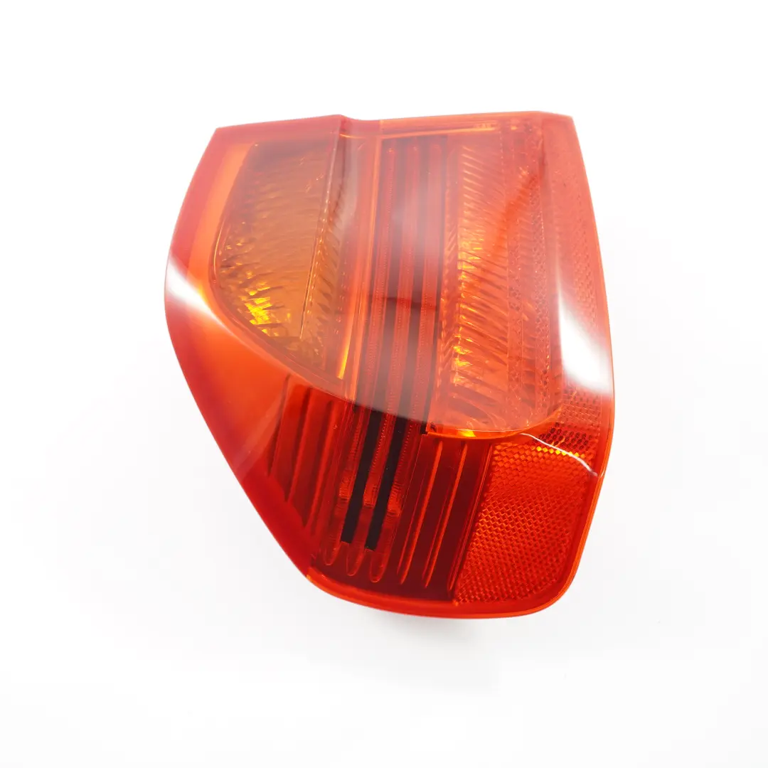 Piloto Trasero BMW E90 Luz Trasera Izquierda para con número de pieza 6937457 Piloto Trasero BMW E90 Luz Trasera Izquierda - SKU 6937457-4 - Número de pieza 6937457