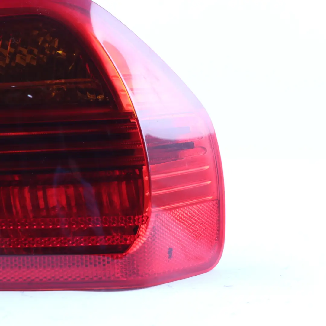 BMW E90 Saloon Rear Back Lamp Light Right O/S Tail - SKU 6937458-2 - Part number 6937458