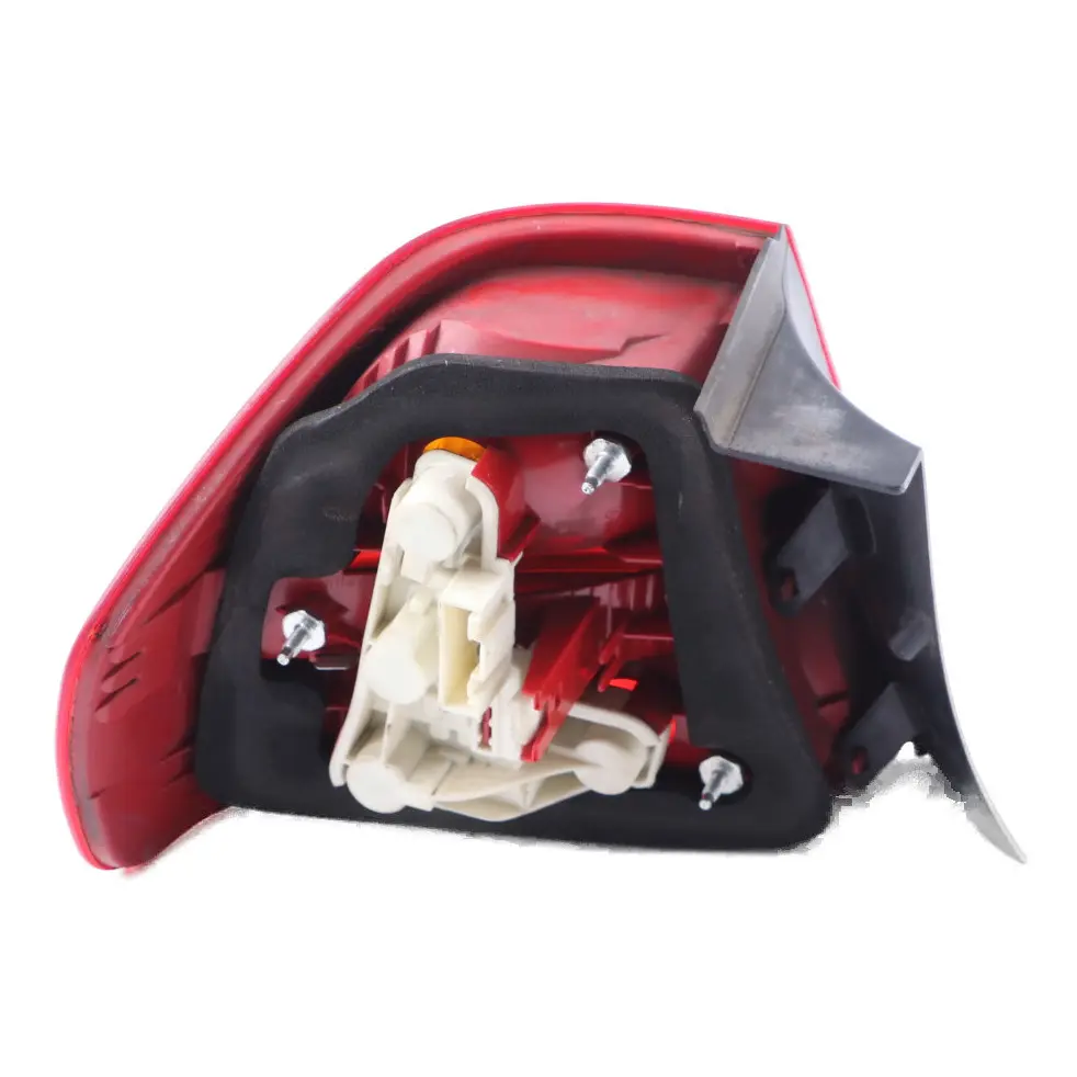 Lampa Tylna Prawa Prawy Tył do BMW E90 Saloon o numerze 6937458 BMW E90 Saloon Lampa Tylna Prawa Prawy Tył - SKU 6937458-2 - Numer Części 6937458