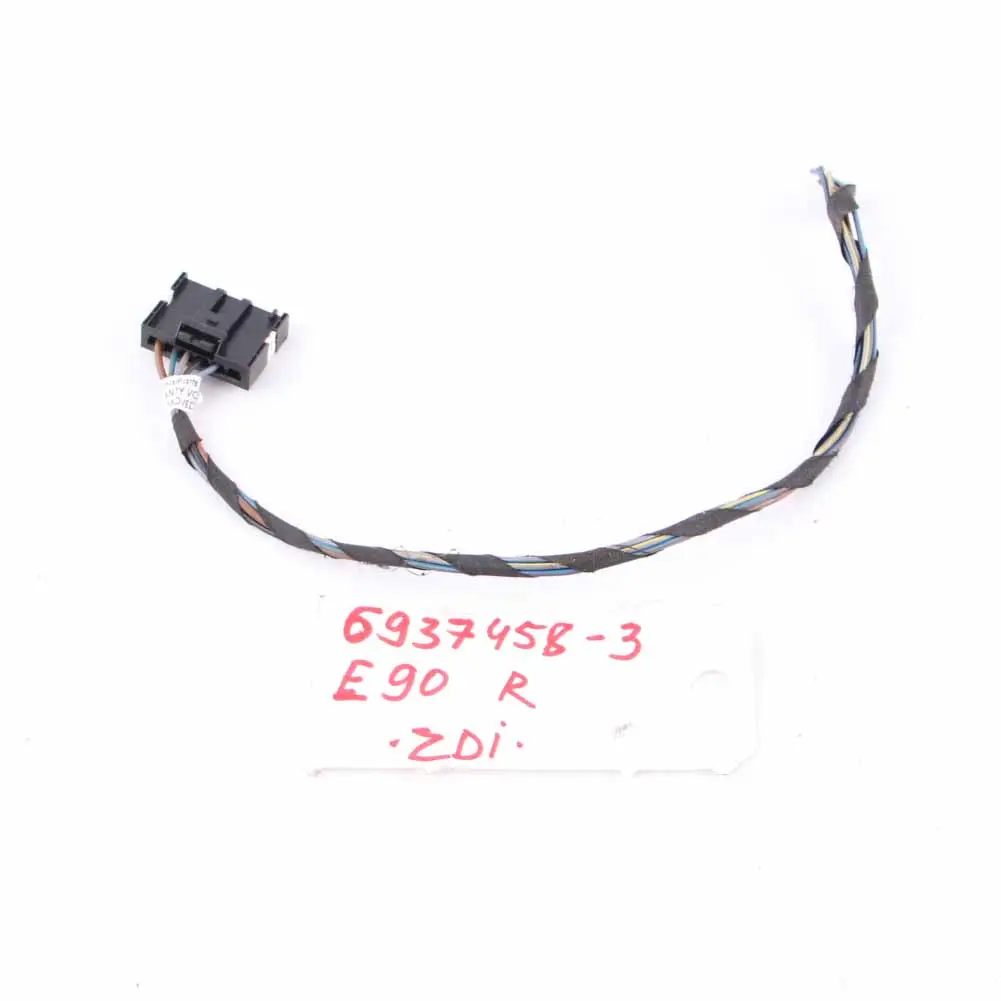 BMW E90 Saloon Rear Back Lamp Light Right Tail O/S Plug Socket Wiring 8369702 - SKU 6937458-3 - Part number 6937458