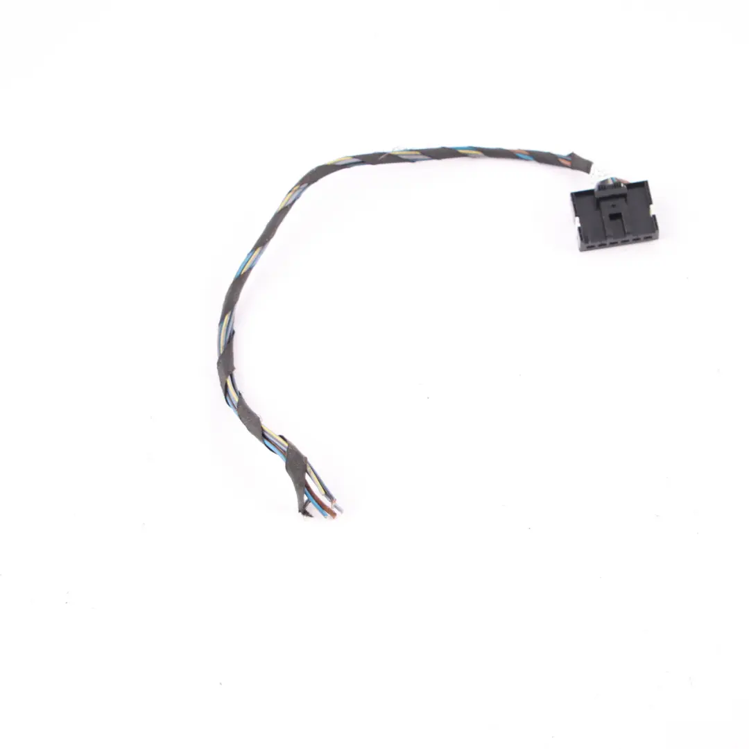 BMW E90 Wtyczka Gniazda Lampy Tylnej Prawy Tył - SKU 6937458-3 - Numer Części 6937458