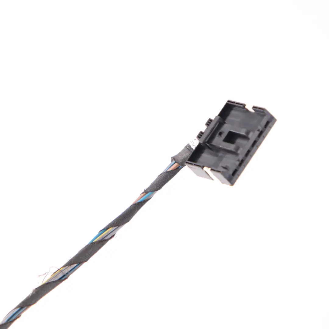 Back Lamp Light Right Tail O/S Plug Socket Wiring 8369702 to BMW E90 Saloon Rear with Part number 6937458 BMW E90 Saloon Rear Back Lamp Light Right Tail O/S Plug Socket Wiring 8369702 - SKU 6937458-3 - Part number 6937458