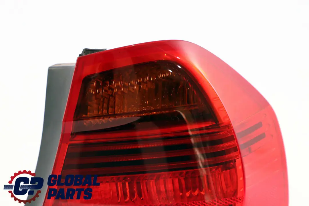 Lampe Arrière Feu Arrière Droit pour BMW E90 Saloon à propos du numéro de pièce 6937458 BMW E90 Saloon Lampe Arrière Feu Arrière Droit - SKU 6937458 - Numéro de pièce 6937458