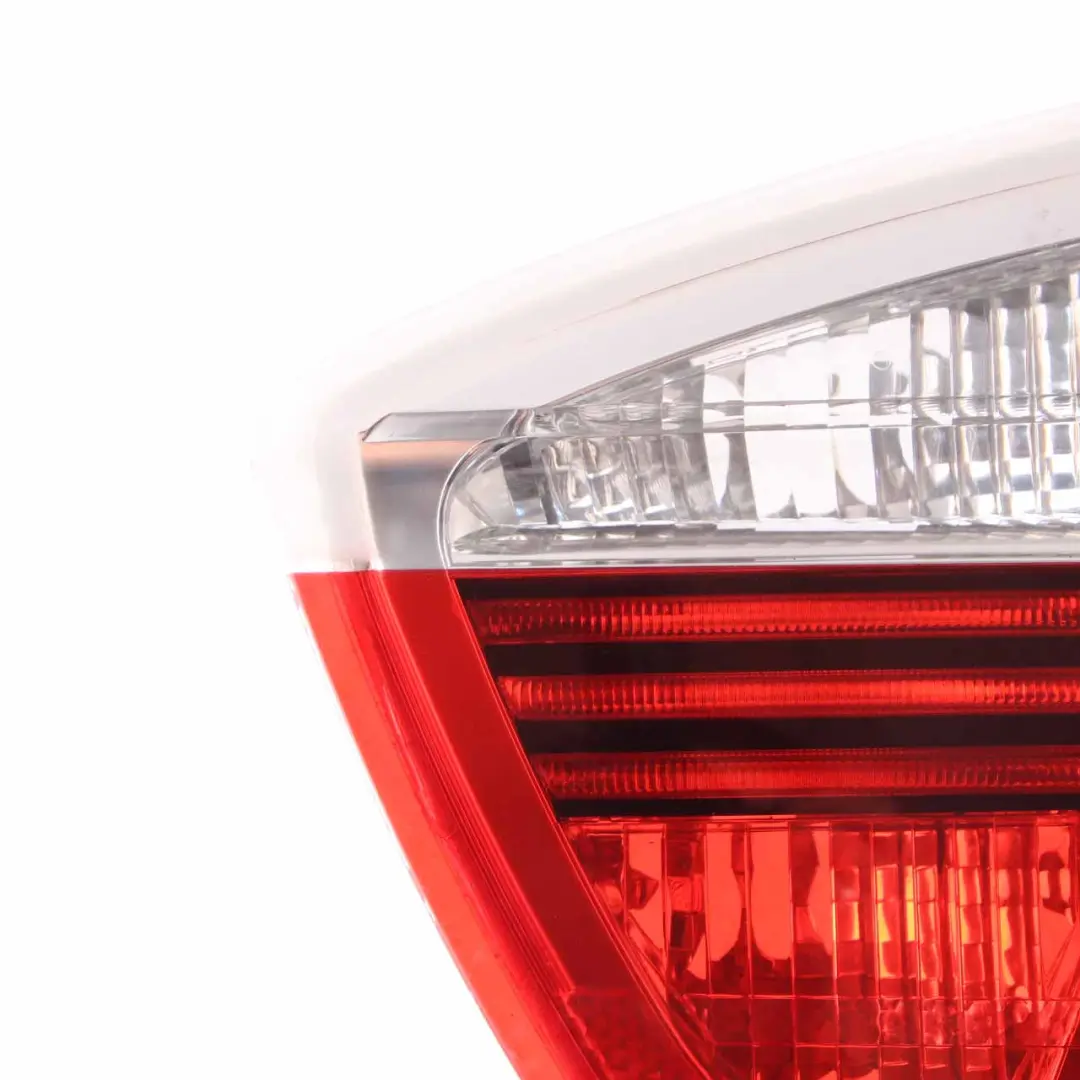 BMW E90 Fanale Posteriore Berlina Luce Nel Coperchio Bagagliaio Destra - SKU 6937460-2 - Numero di parte 6937460
