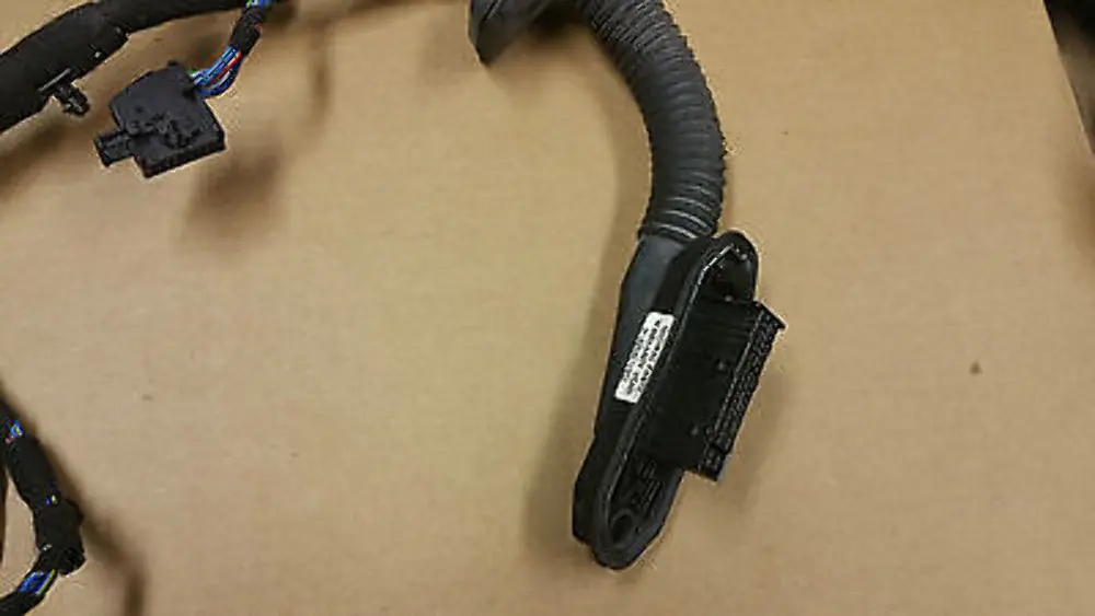 Wiring loom front door driver side to BMW 3 SERIES E90 E91 with Part number 6938209 BMW 3 SERIES E90 E91 Wiring loom front door driver side - SKU 6938209 - Part number 6938209