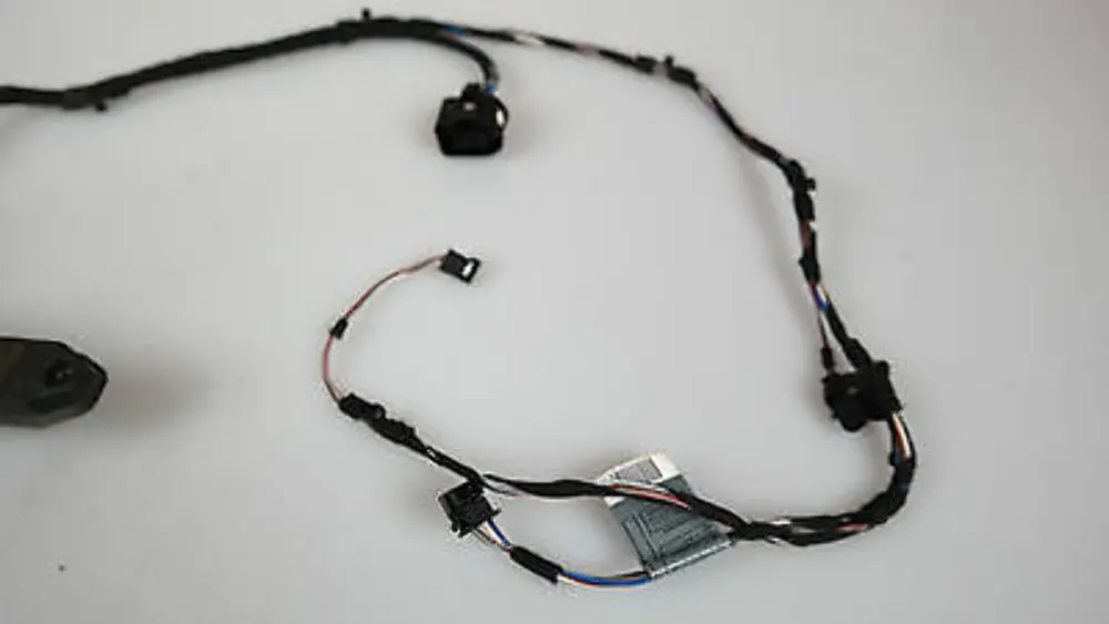 Kabelsatz Tür hinten für BMW 1 er e87 mit Teilenummer 6938247 BMW 1 er e87 Kabelsatz Tür hinten - SKU 6938247 - Teilenummer 6938247