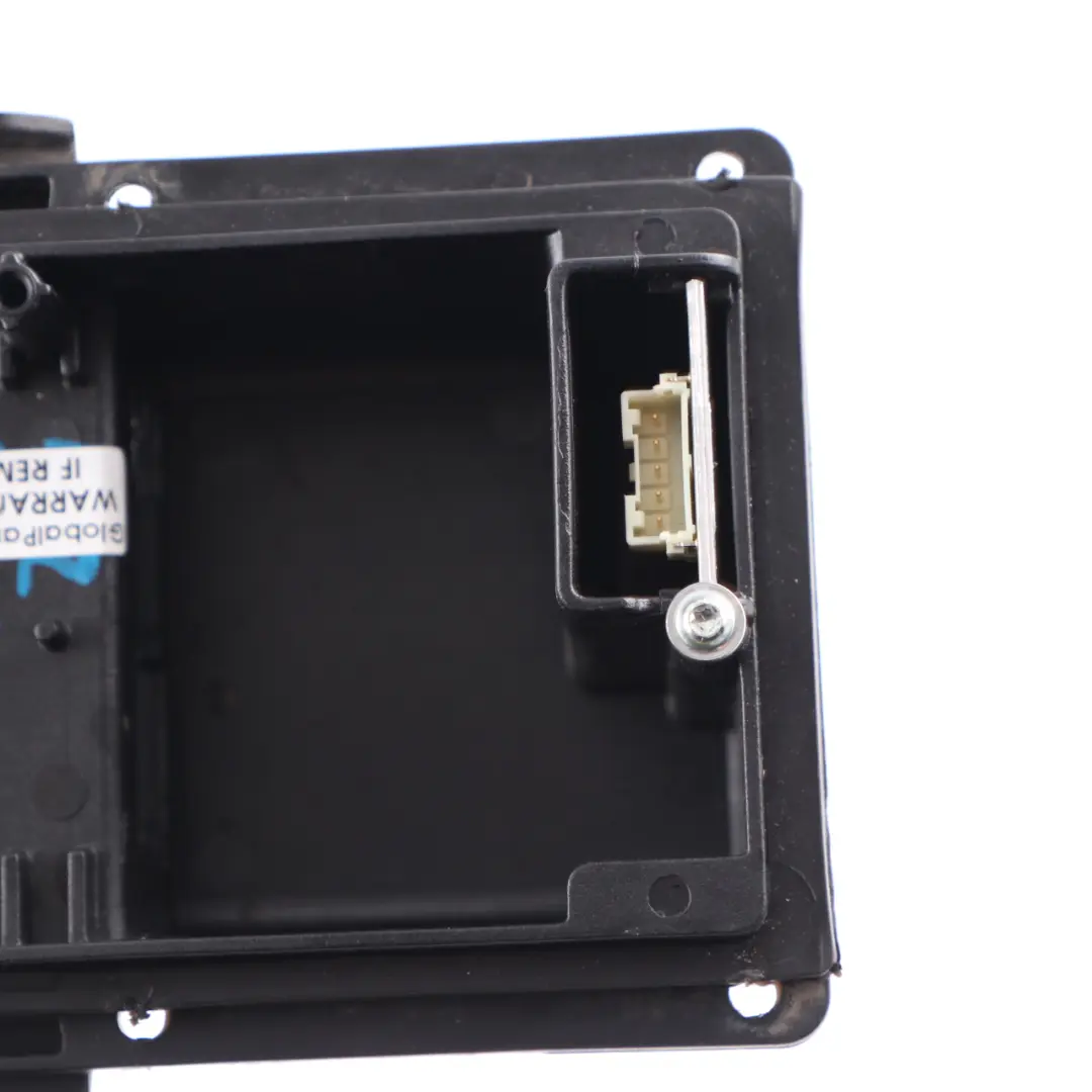 Przetwornica Świateł Moduł LED Valeo 7174448 do BMW E87 o numerze 6938561 BMW E87 Przetwornica Świateł Moduł LED Valeo 7174448 - SKU 6938561-4 - Numer Części 6938561