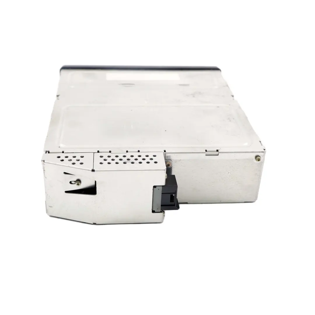 Changeur CD BMW E60 E61 E63 E64 Compact 6 Disques Magazine pour à propos du numéro de pièce 6938975 Changeur CD BMW E60 E61 E63 E64 Compact 6 Disques Magazine - SKU 6938975-1 - Numéro de pièce 6938975