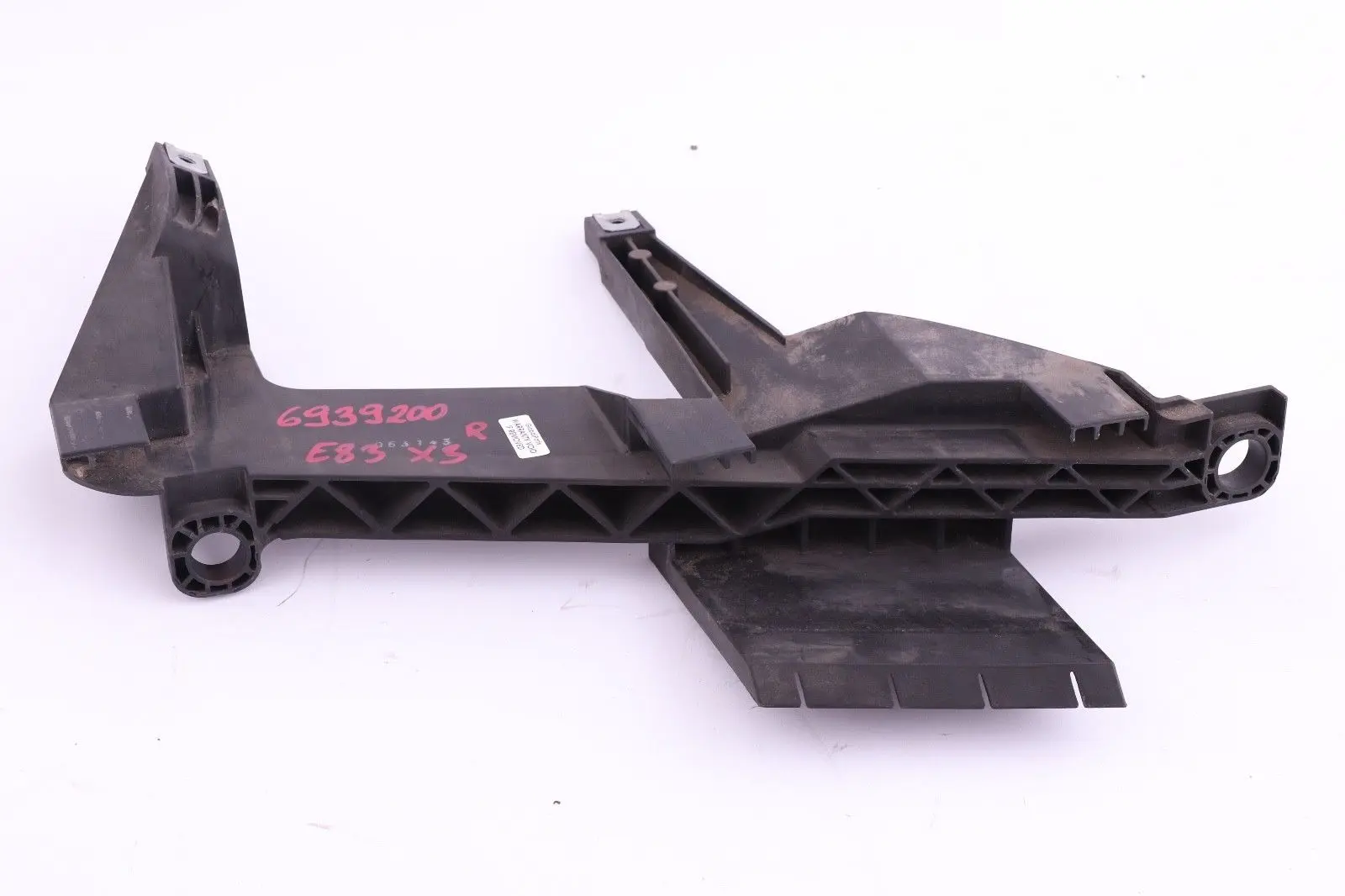 BMW X3 E83 Ślizg Uchwyt Lampy Reflektora Prawy 66939200