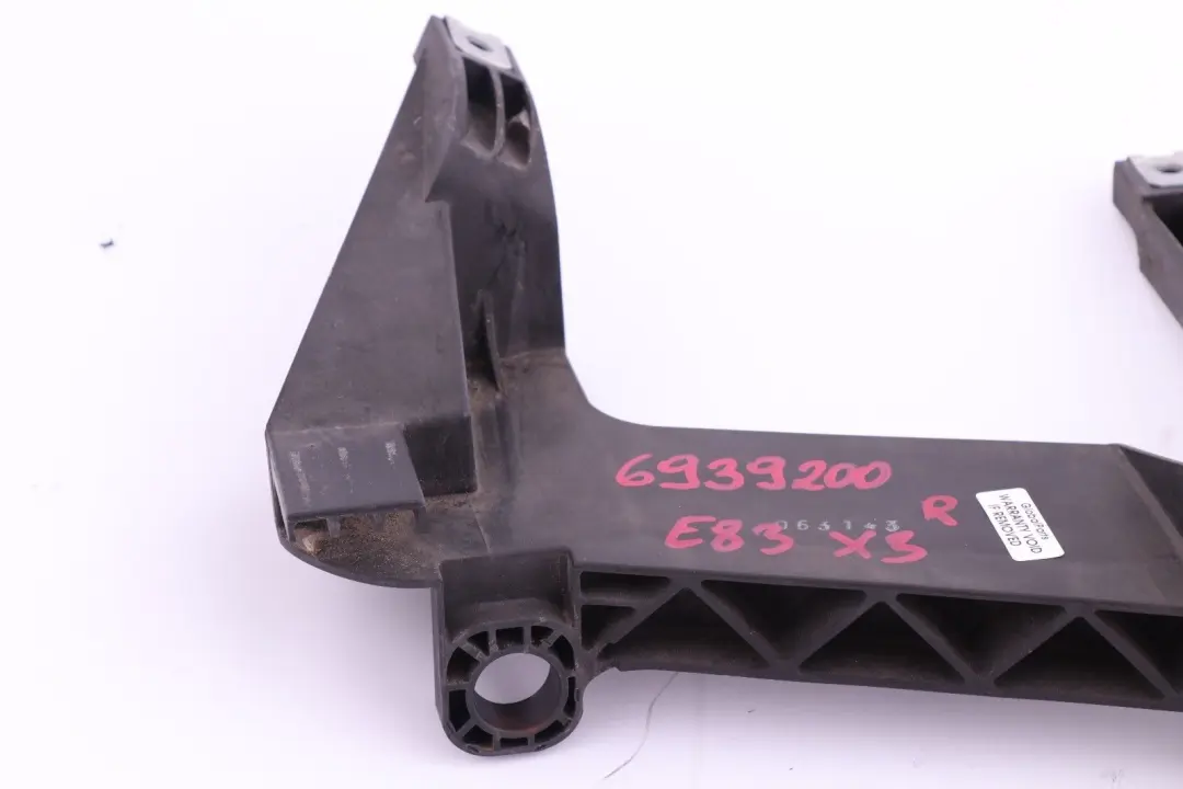 Support De Phare BMW X3 E83 E83N Lci Support Droit pour à propos du numéro de pièce 66939200 Support De Phare BMW X3 E83 E83N Lci Support Droit - SKU 6939200 - Numéro de pièce 66939200