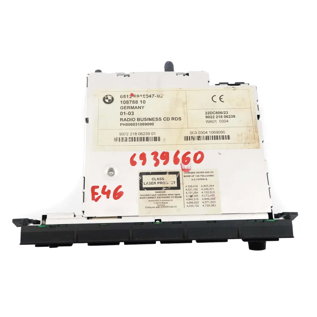 Radio Business CD Spieler 6512 für BMW 3 E46 mit Teilenummer 6939660 BMW 3 E46 Radio Business CD Spieler 6512 - SKU 6939660 - Teilenummer 6939660