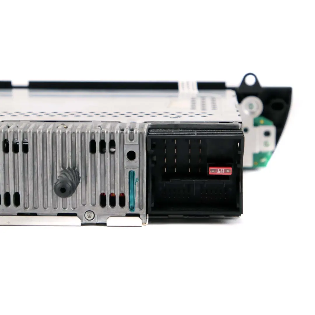 Radio Business CD Player 6512 per BMW X3 Z4 E83 E85 E86 con numero di parte 6939664 BMW X3 Z4 E83 E85 E86 Radio Business CD Player 6512 - SKU 6939664-1 - Numero di parte 6939664