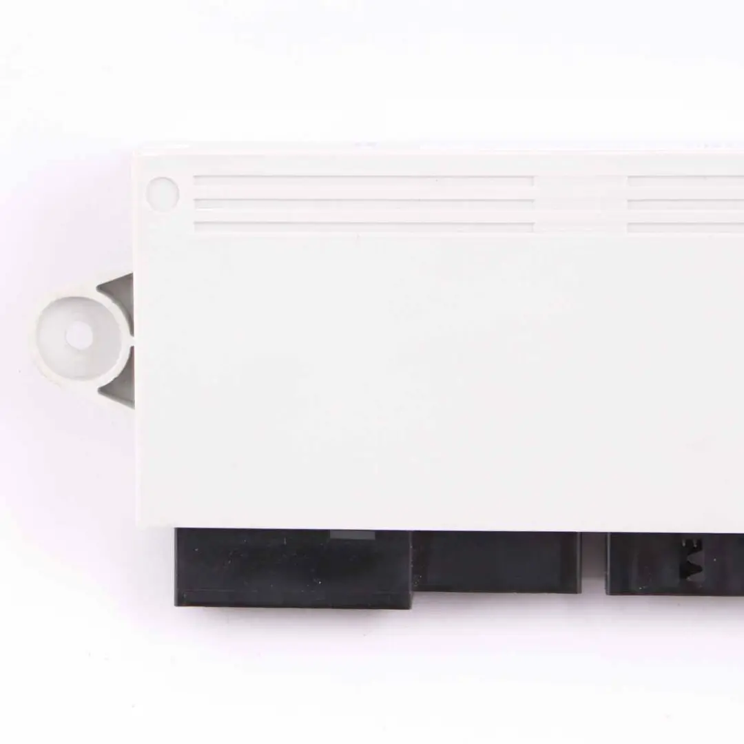 Unité de commande Module de porte avant côté conducteur pour BMW E65 E66 E67 à propos du numéro de pièce 6940440 BMW E65 E66 E67 Unité de commande Module de porte avant côté conducteur - SKU 6940440 - Numéro de pièce 6940440