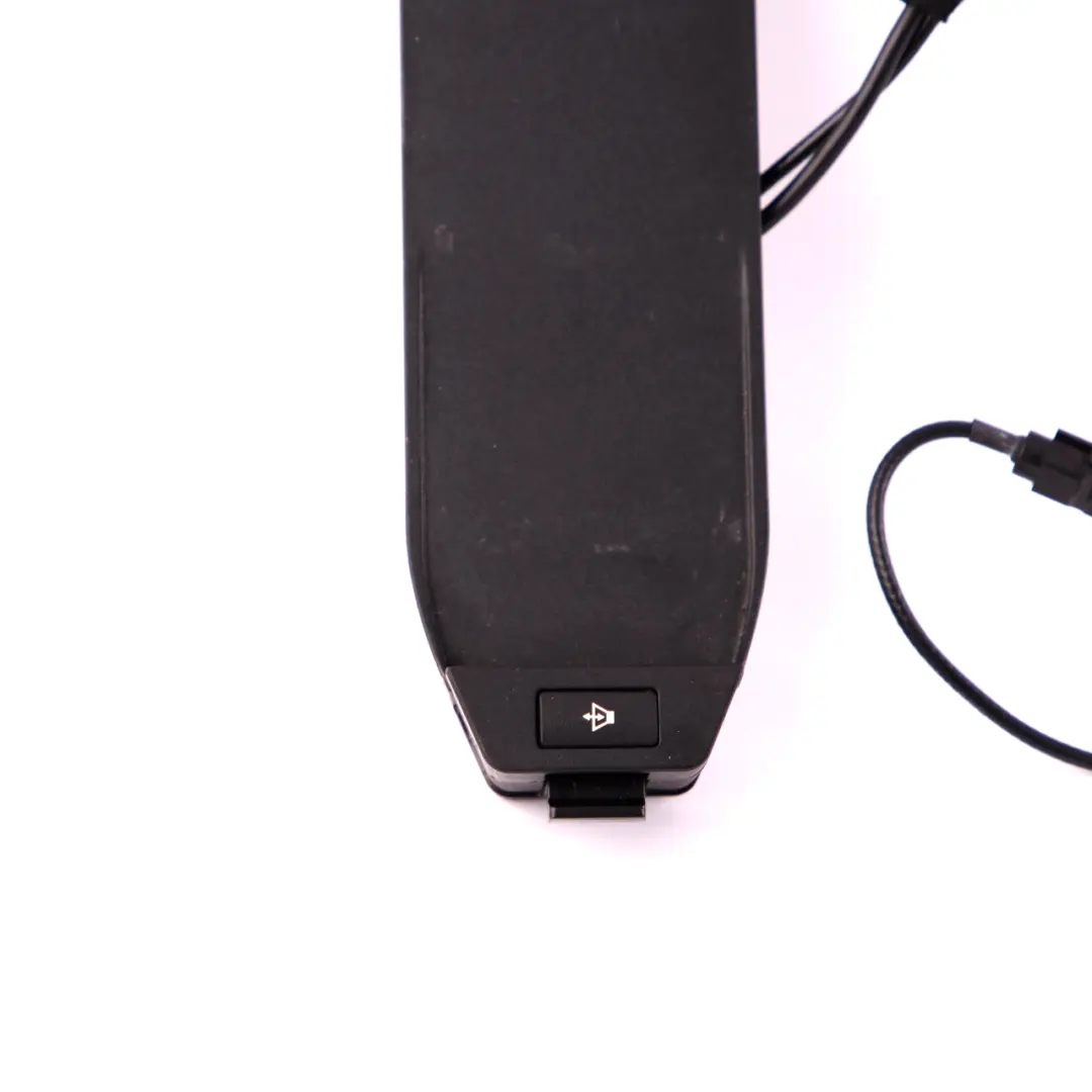 Telefonhalterung Auswurfbox Mittelkonsole Armlehne für BMW 5 6 E60 E61 E63 E64 mit Teilenummer 7118054 BMW 5 6 E60 E61 E63 E64 Telefonhalterung Auswurfbox Mittelkonsole Armlehne - SKU 6941464 - Teilenummer 7118054