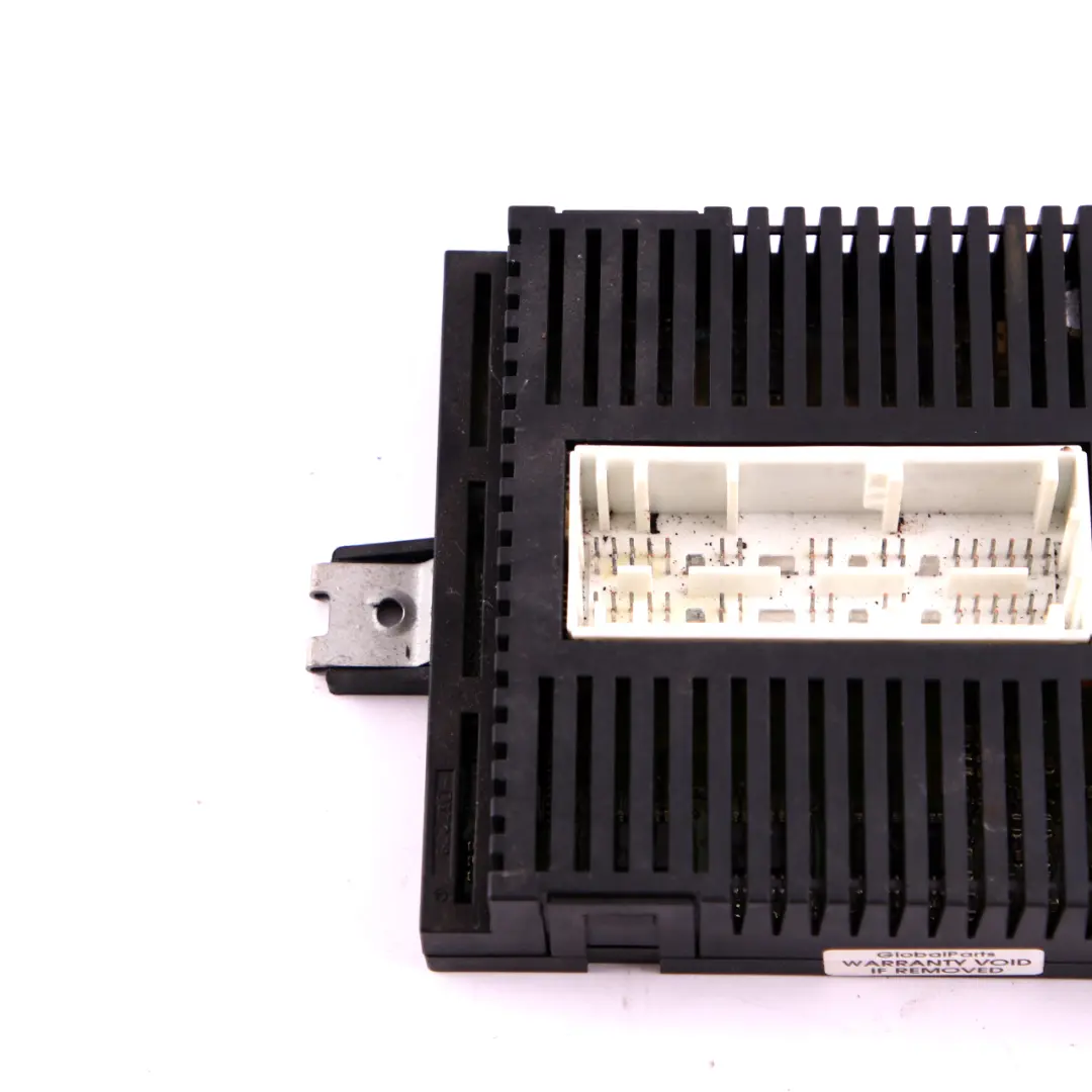 Light Control Module Unit Lear LM E6X DYN. LWR (LCM) to BMW 7 Series E65 with Part number 6941588 BMW 7 Series E65 Light Control Module Unit Lear LM E6X DYN. LWR (LCM) - SKU 6941588 - Part number 6941588