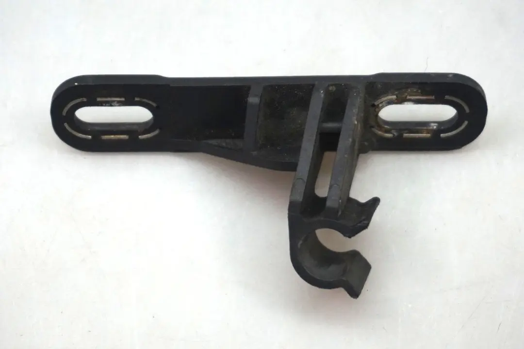 BMW 3 Reihe E90 E91 E92 LCI Halter Druckleitung Klimaanlage 6453 - SKU 6941758 - Teilenummer 6941758