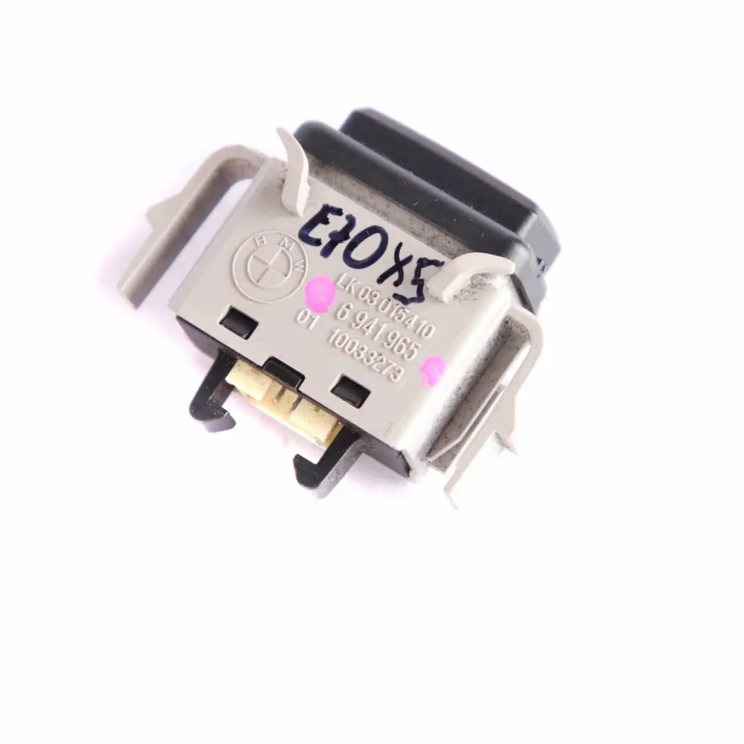 ventilador interruptor del soplador botón Trim para BMW E70 con número de pieza 6941965 BMW E70 ventilador interruptor del soplador botón Trim - SKU 6941965 - Número de pieza 6941965