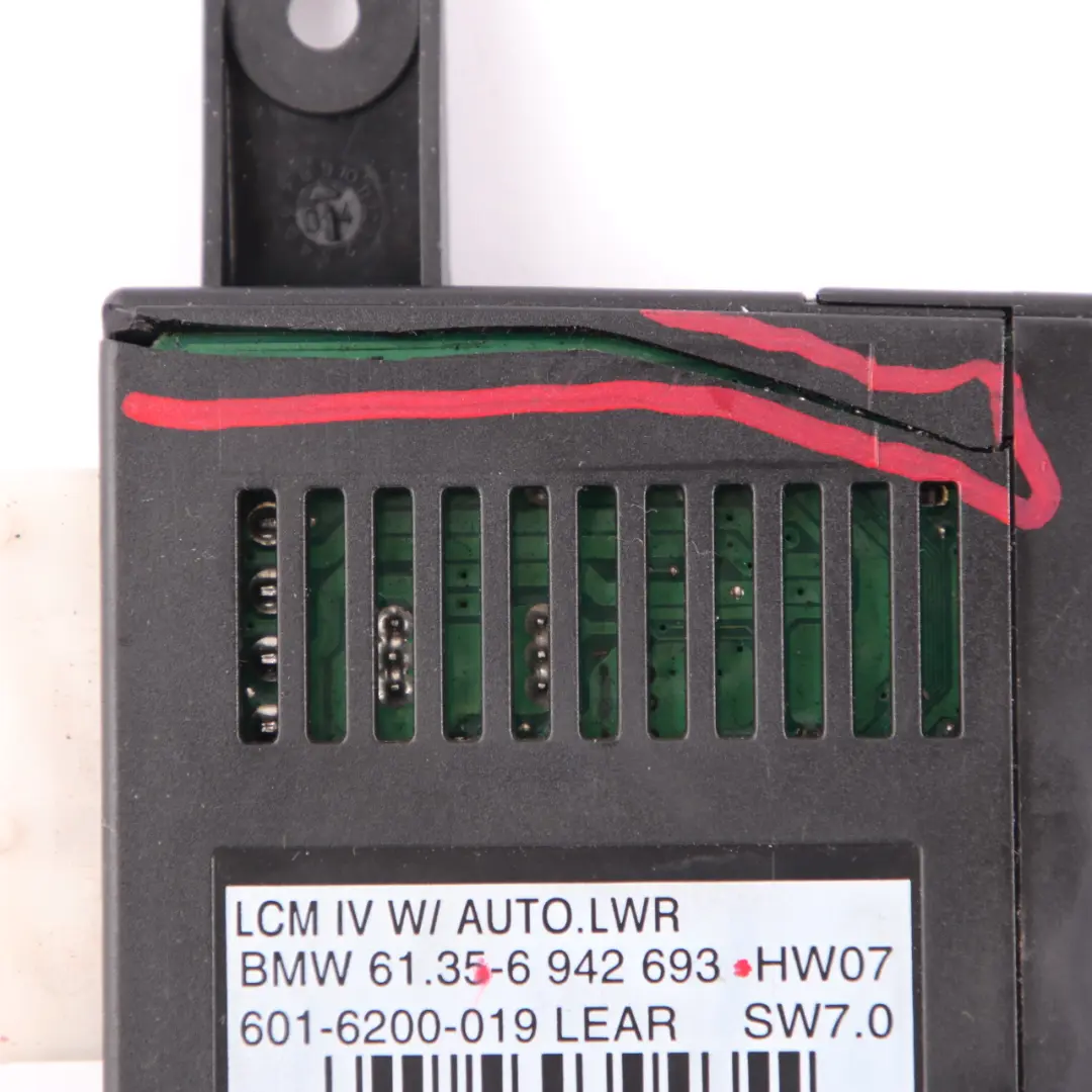 Light Module BMW X5 E53 Check Control Unit ECU Lear LCM IV AUTO.LWR to with Part number 6942693 Light Module BMW X5 E53 Check Control Unit ECU Lear LCM IV AUTO.LWR - SKU 6942693-1 - Part number 6942693