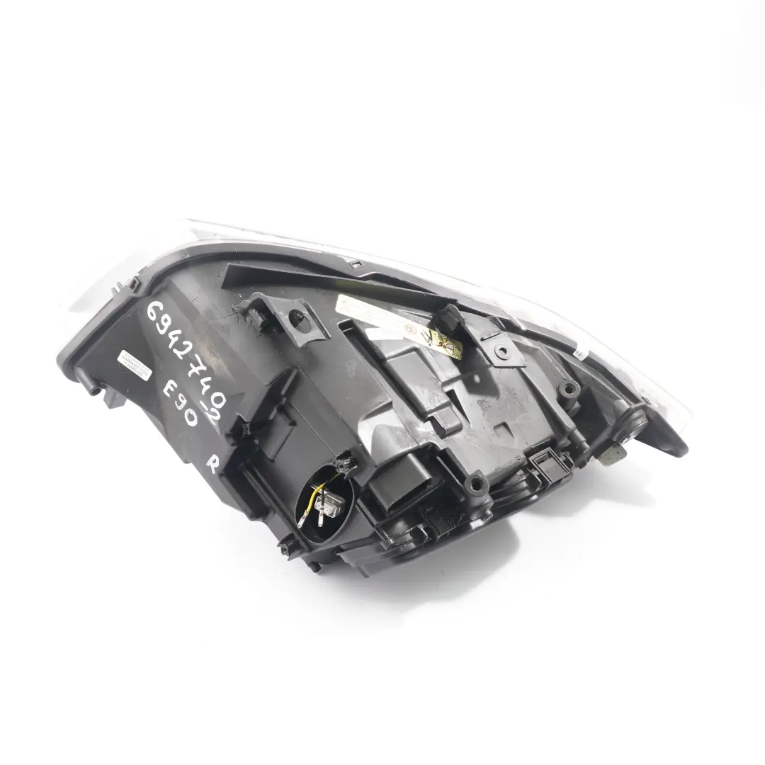 BMW E90 E91 Bi-Xenon Headlight Headlamp Driver Side Lamp Right O/S - SKU 6942740-2 - Part number 6942740