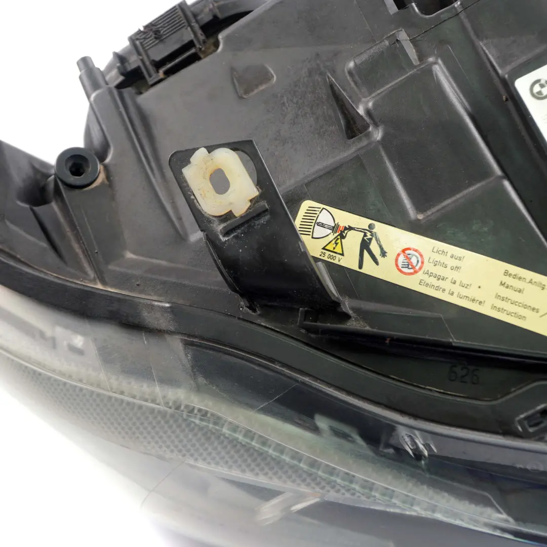 Headlight Driver Lamp Front Right O/S to BMW 3 Series E90 E91 Xenon with Part number 7161674 BMW 3 Series E90 E91 Xenon Headlight Driver Lamp Front Right O/S - SKU 6942740 - Part number 7161674