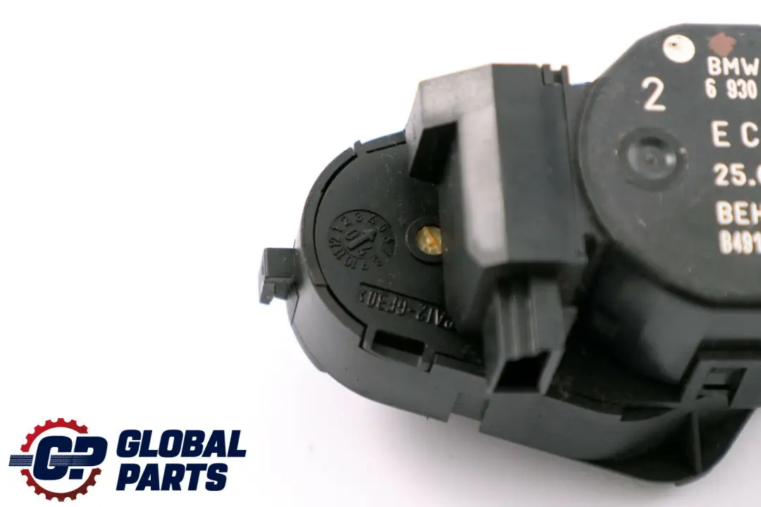 BMW 5 6 Series E60 E61 E63 E64 Fresh Air Right Recirculation Positioning Drive - SKU 6942986 - Part number 6942986