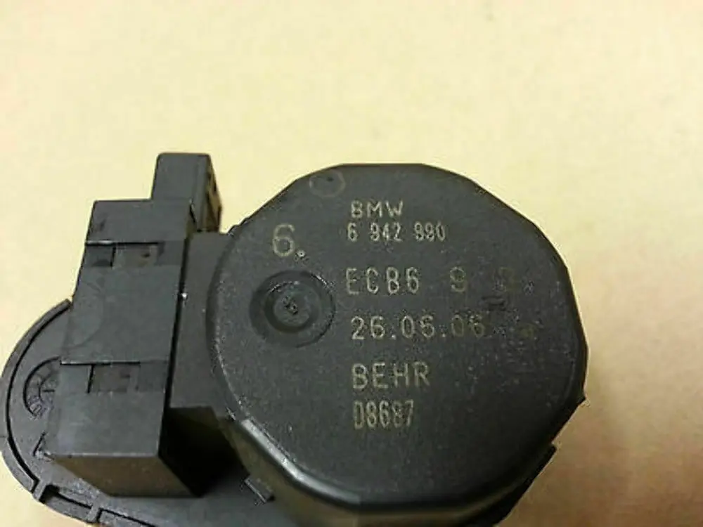 BMW 5 6 er E60 E61 E63 E64 Stellantrieb Luftverteilung 6930305 - SKU 6942990 - Teilenummer 6942990
