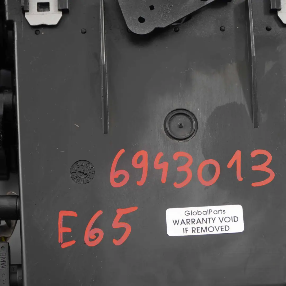 Griglia aria fresca anteriore centrale Titan per BMW E65 E66 con numero di parte 6943013 BMW E65 E66 Griglia aria fresca anteriore centrale Titan - SKU 6943013 - Numero di parte 6943013