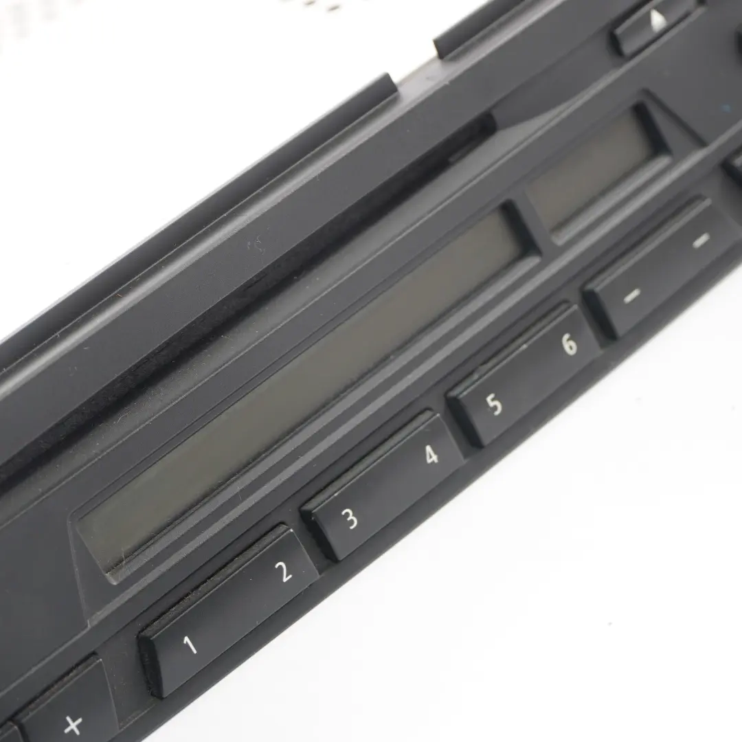 Radio Business CD do BMW X3 E83 Z4 E85 E86 o numerze 6943437 BMW X3 E83 Z4 E85 E86 Radio Business CD - SKU 6943437-2 - Numer Części 6943437