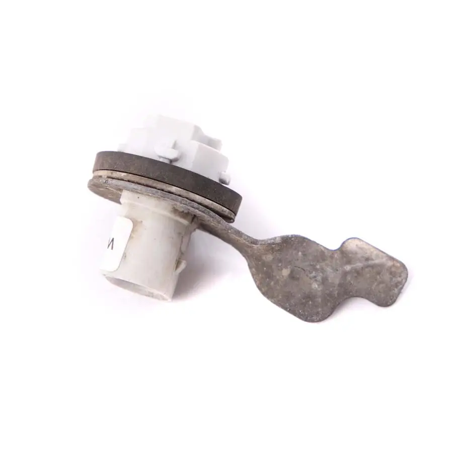 Bulb Socket Turn Indicator Front With Handle to BMW E63 E64 with Part number 6943484 BMW E63 E64 Bulb Socket Turn Indicator Front With Handle - SKU 6943484 - Part number 6943484