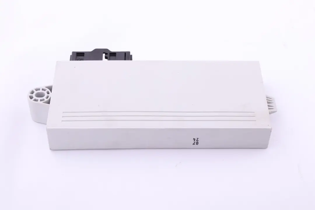 Unidad de Control CAS 2 Módulo para BMW E60 E61 E63 E64 con número de pieza 6943851 BMW E60 E61 E63 E64 Unidad de Control CAS 2 Módulo - SKU 6943851 - Número de pieza 6943851