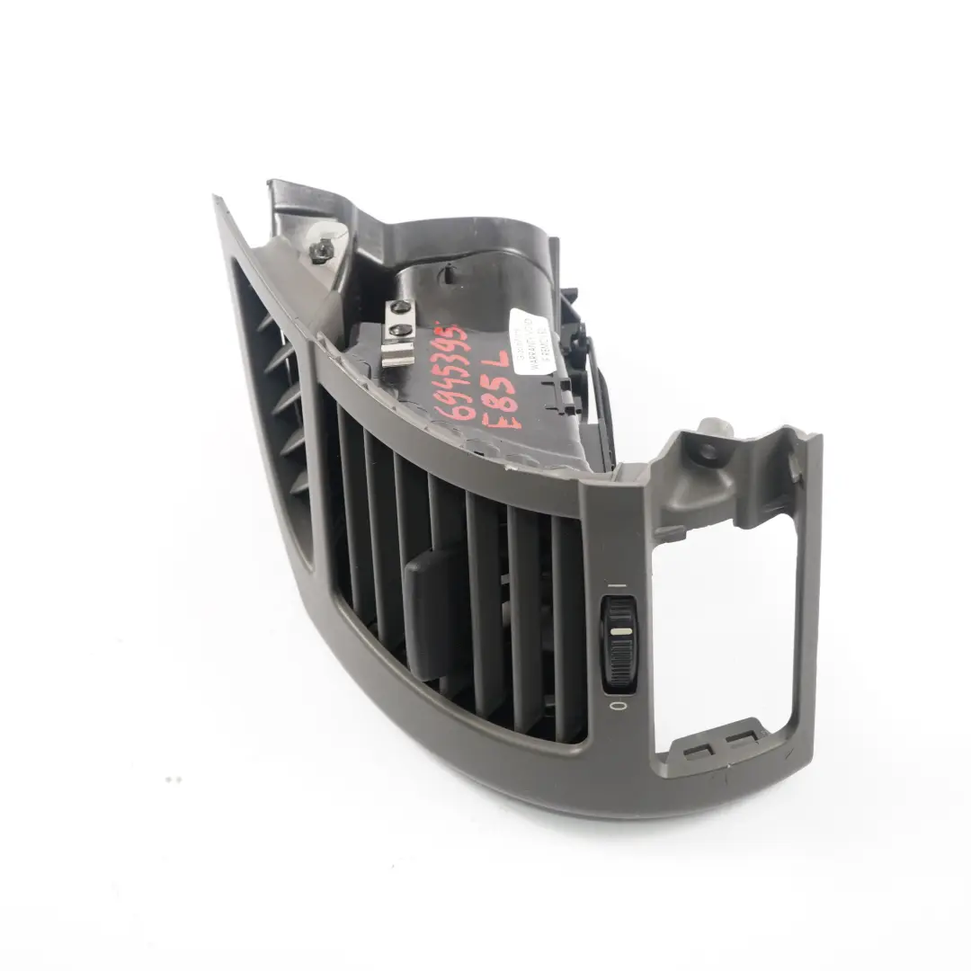 Frischluftgrill Luftdüse Links Grau 7025631 für BMW Z4 er E85 E86 mit Teilenummer 6945395 BMW Z4 er E85 E86 Frischluftgrill Luftdüse Links Grau 7025631 - SKU 6945395-1 - Teilenummer 6945395